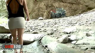 ���ींग का बना रहे हैं, जो महिलाओं के लिए इंतजार कर अपने मौका पाने के लिए