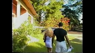 Kuum blond anal bunduda